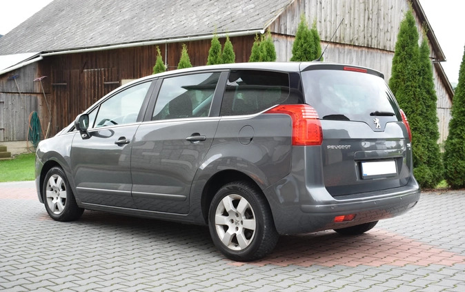 Peugeot 5008 cena 25900 przebieg: 210000, rok produkcji 2012 z Otmuchów małe 121